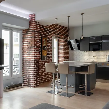 דירה Calm Modern 1br, Premium Comfort In *