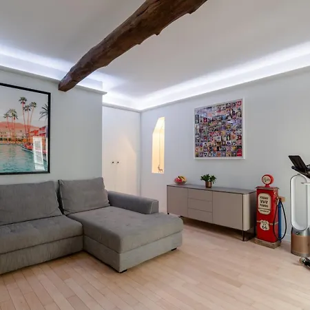 Calm Modern 1br, Premium Comfort In דירה פריז