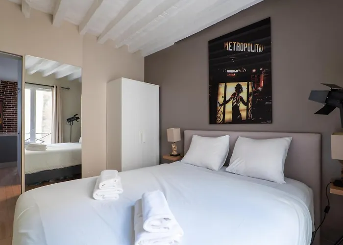 דירה Calm Modern 1br, Premium Comfort In *